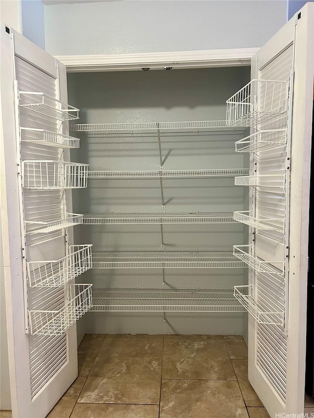 92-7139 Elele St Unit 805, Kapolei, HI 96707 - view of pantry