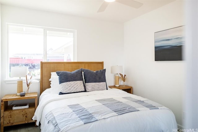 bedroom featuring ceiling fan