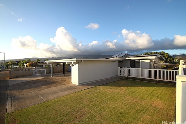 exterior space featuring a yard