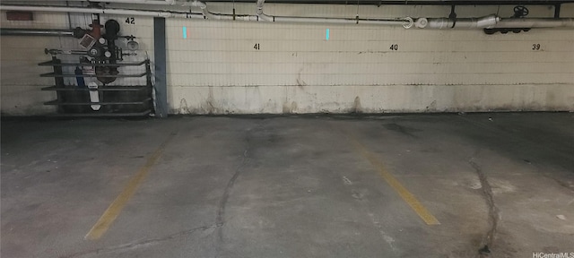 855 Makahiki Way Unit 207, Honolulu, HI 96826 - view of parking garage