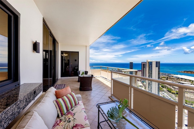 600 Queen St Unit 4302, Honolulu, HI 96813 - balcony featuring a water view and an outdoor hangout area