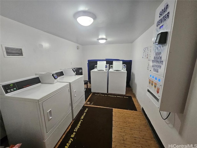 laundry room with washer and clothes dryer