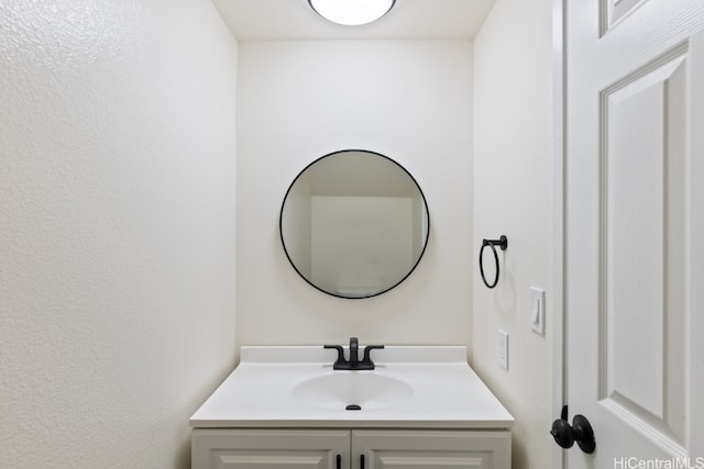 bathroom featuring sink