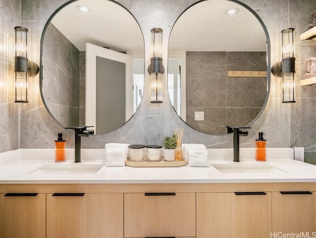 bathroom with vanity and backsplash