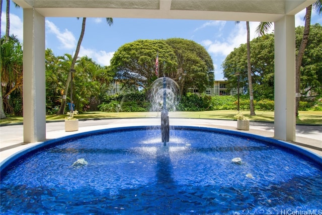 view of swimming pool