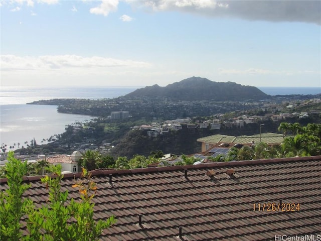 property view of mountains featuring a water view