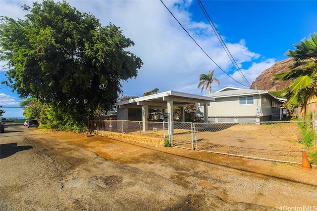 view of front of property