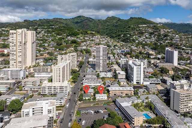 bird's eye view with a mountain view