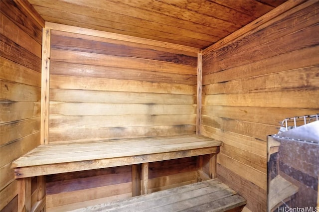 view of sauna / steam room