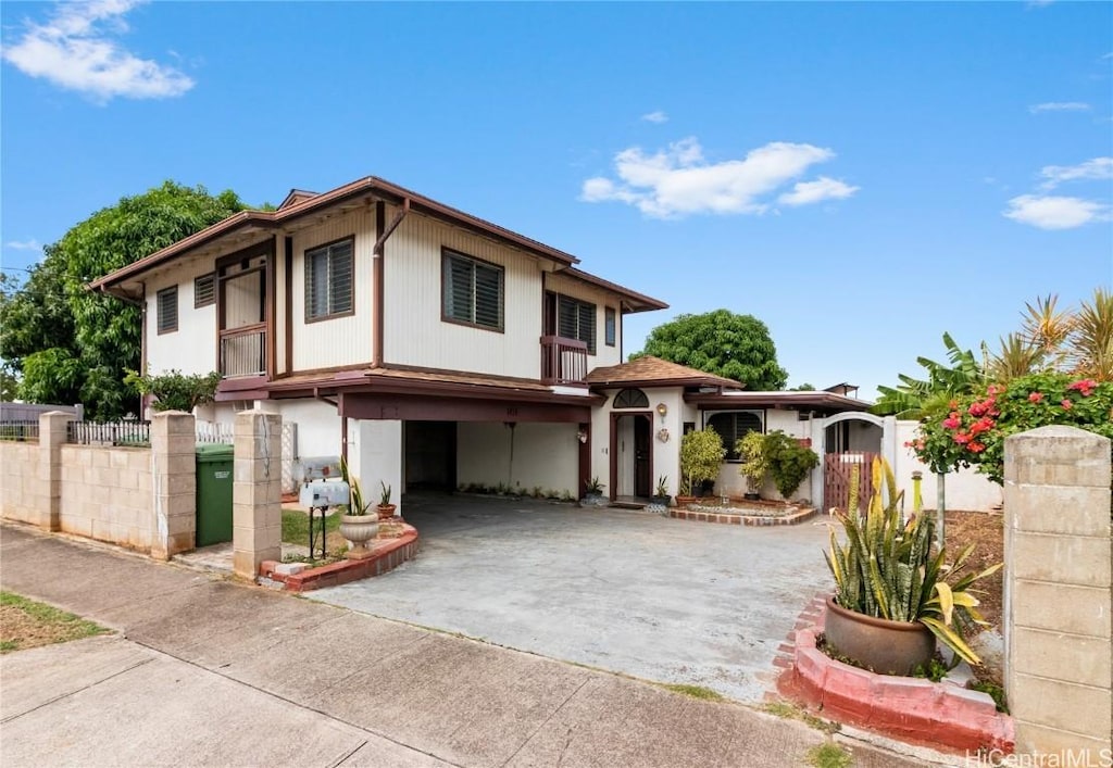 view of front of home