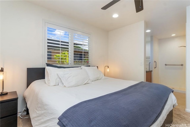 bedroom featuring ceiling fan