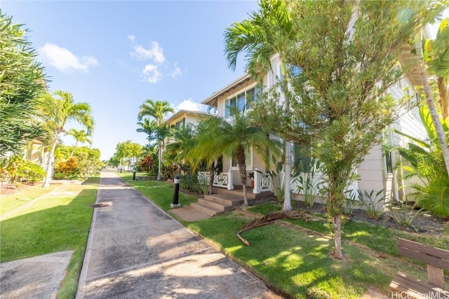 view of front of house with a front lawn