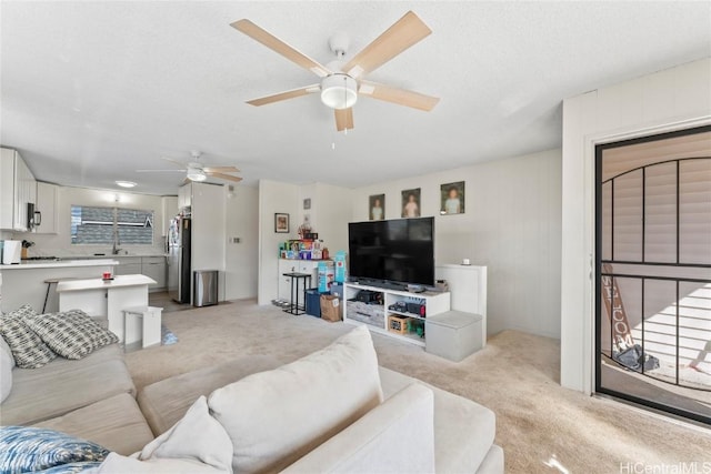 622 11th Ave, Honolulu, HI 96816 - living area with a ceiling fan and light colored carpet
