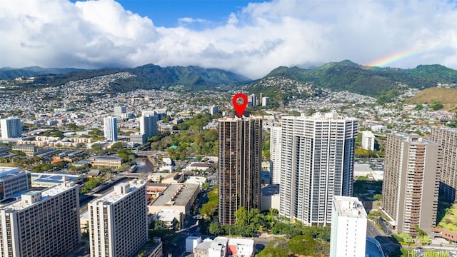 drone / aerial view featuring a mountain view