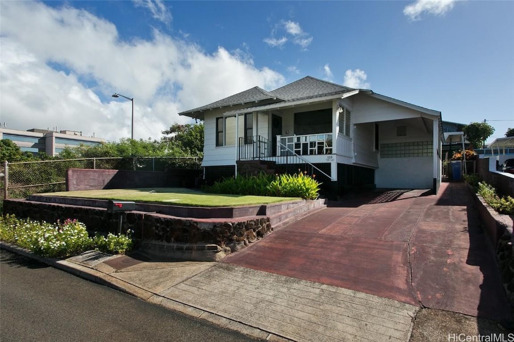 view of front of home featuring covered porch