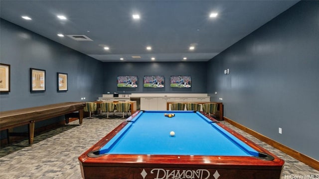 game room featuring carpet floors