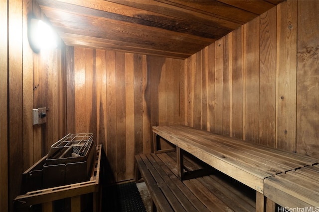 view of sauna / steam room