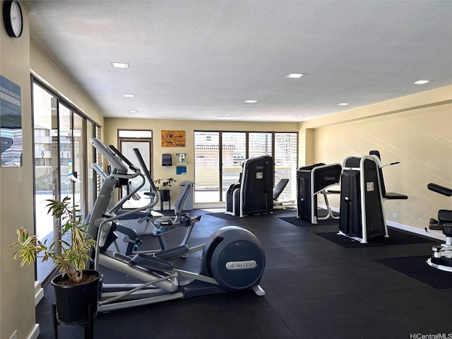 2240 Kuhio Ave Unit 1210, Honolulu, HI 96815 - workout area featuring a textured ceiling