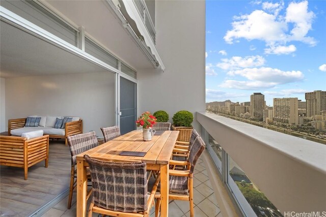 500 University Ave Unit 2406, Honolulu, HI 96826 - balcony featuring an outdoor living space and a view of city