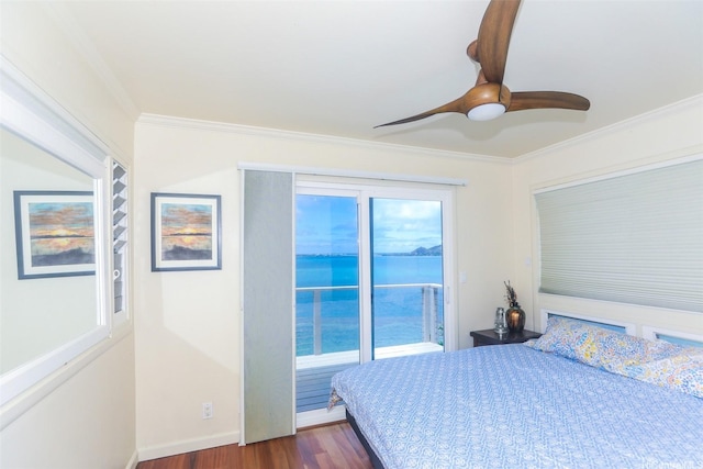 45-001 Lilipuna Rd Unit B, Kaneohe, HI 96744 - bedroom featuring access to exterior, dark wood finished floors, crown molding, and a ceiling fan