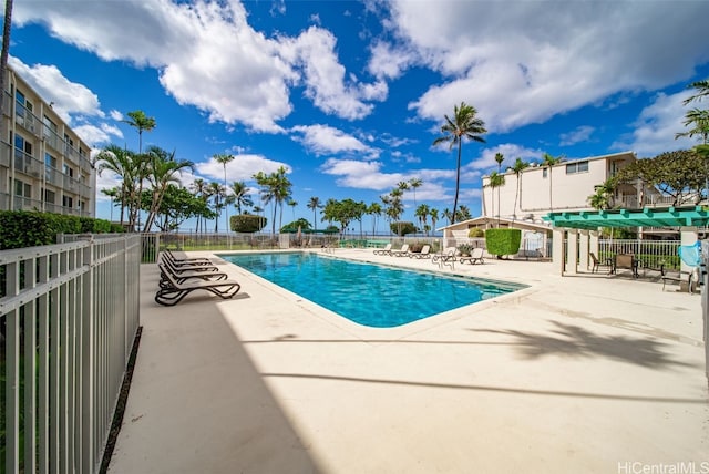 view of swimming pool featuring a patio