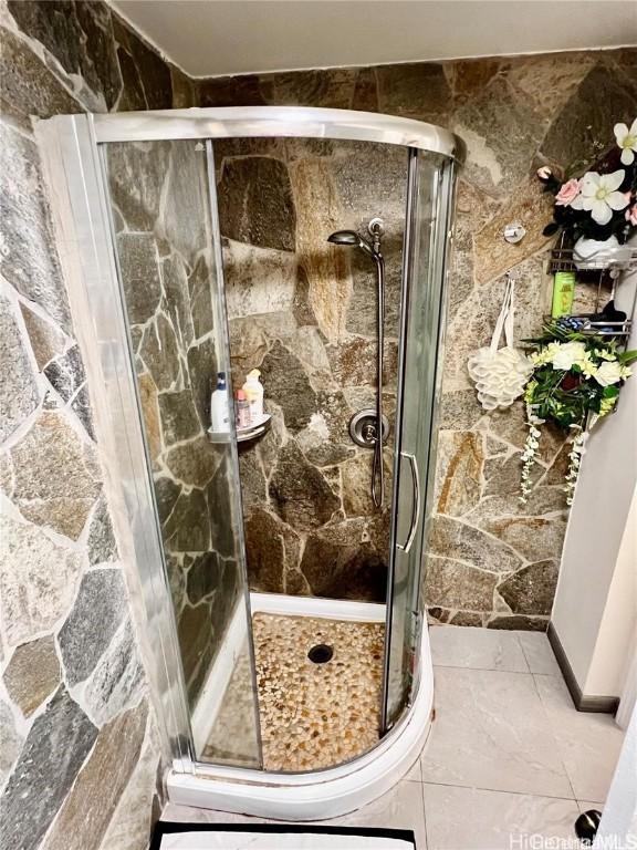 bathroom with walk in shower