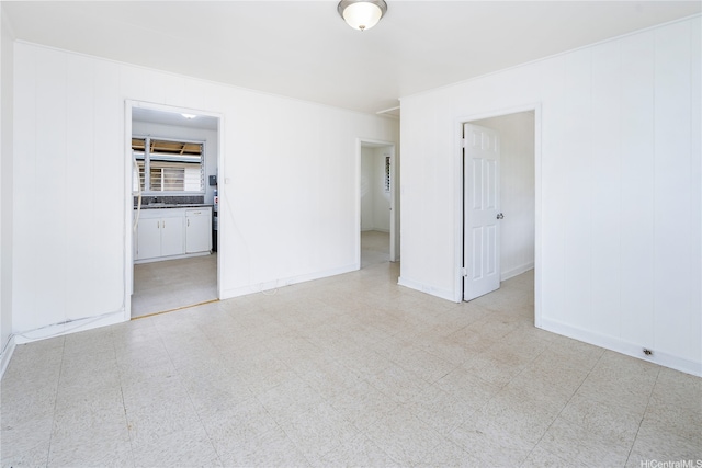 94-769 Haakoa Pl, Waipahu, HI 96797 - unfurnished room with light flooring
