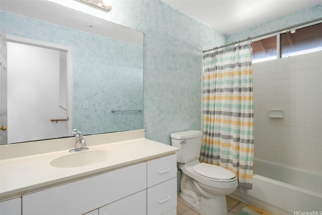 94-1092 Kikepa St Unit 179, Waipahu, HI 96797 - bathroom featuring vanity, tile patterned floors, and shower / tub combo with curtain