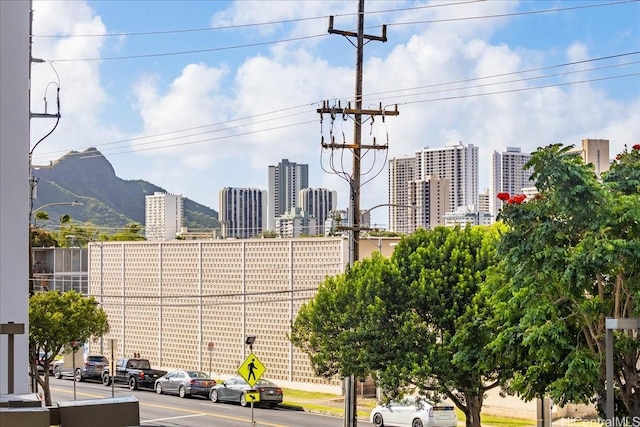 2522 Date St Unit 304, Honolulu, HI 96826 - city view featuring mountains