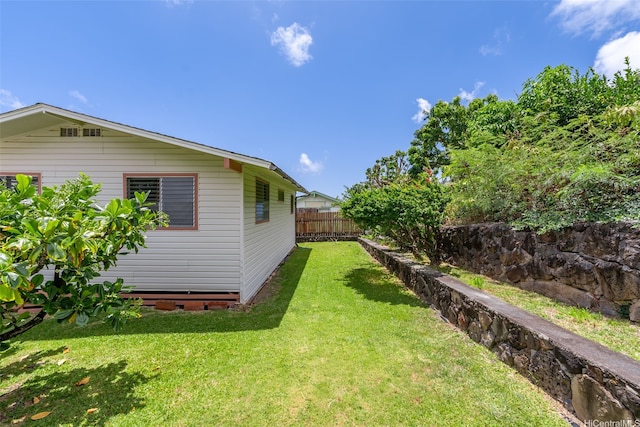 854 Hao St, Honolulu, HI 96821 - view of yard featuring fence