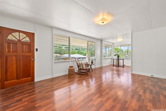 854 Hao St, Honolulu, HI 96821 - foyer featuring baseboards and wood finished floors