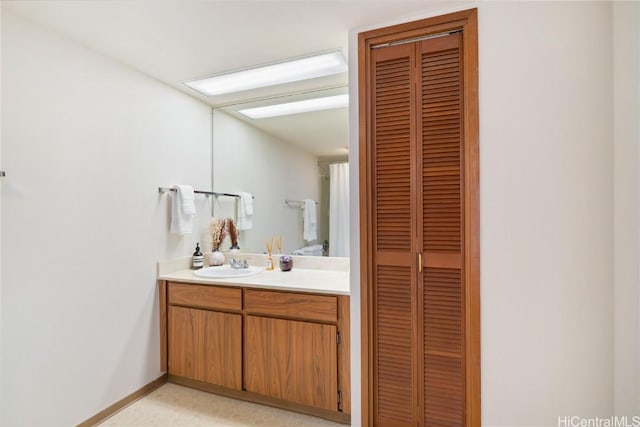 bathroom with vanity