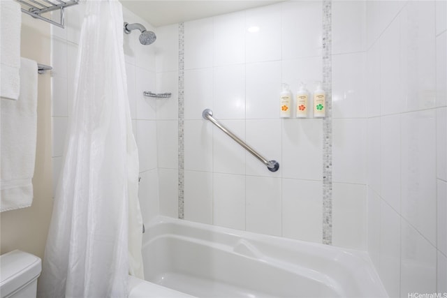 full bathroom with toilet
