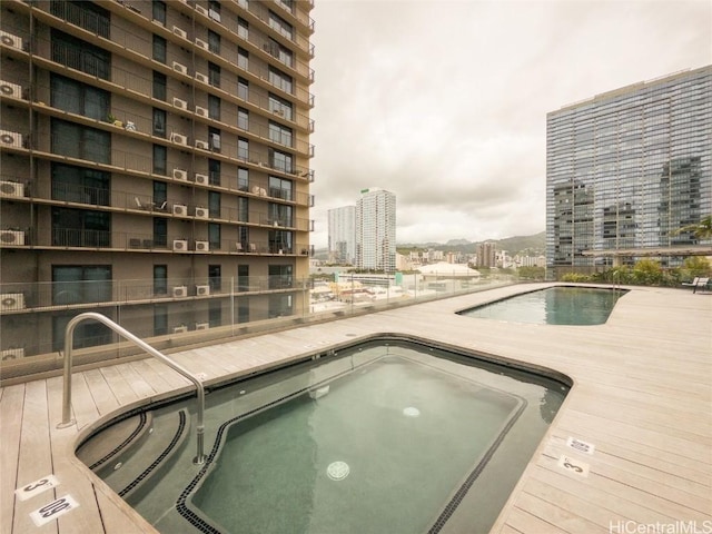 view of swimming pool