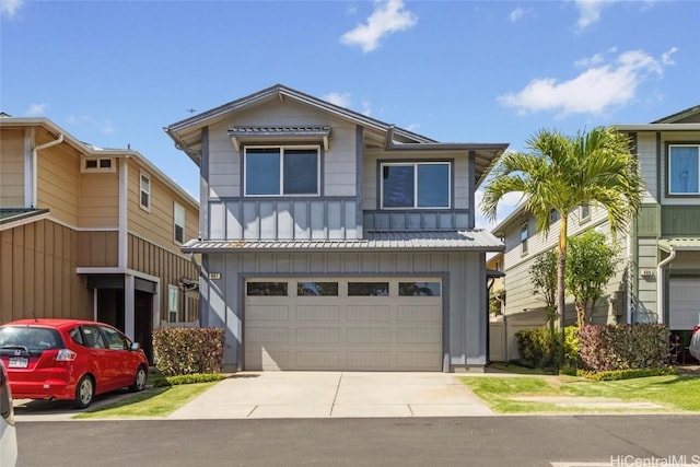 view of front of house featuring a garage