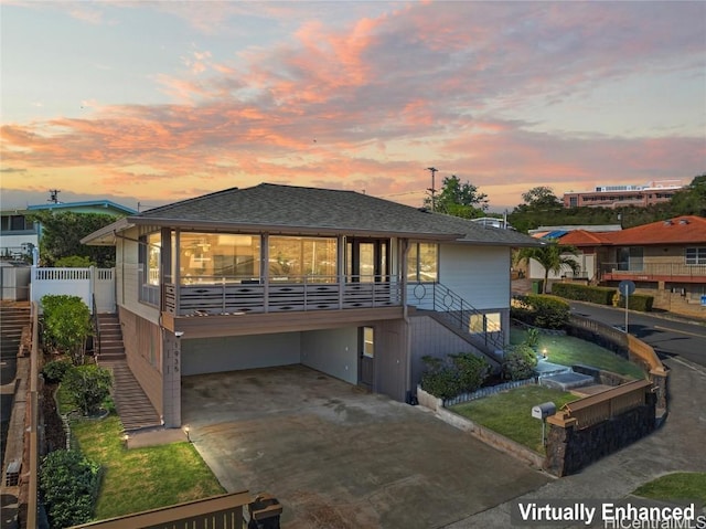 view of front of property featuring a garage