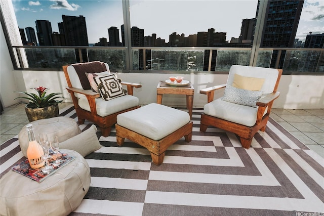 583 Kamoku St Unit 1907, Honolulu, HI 96826 - view of patio / terrace featuring a view of skyline and a balcony