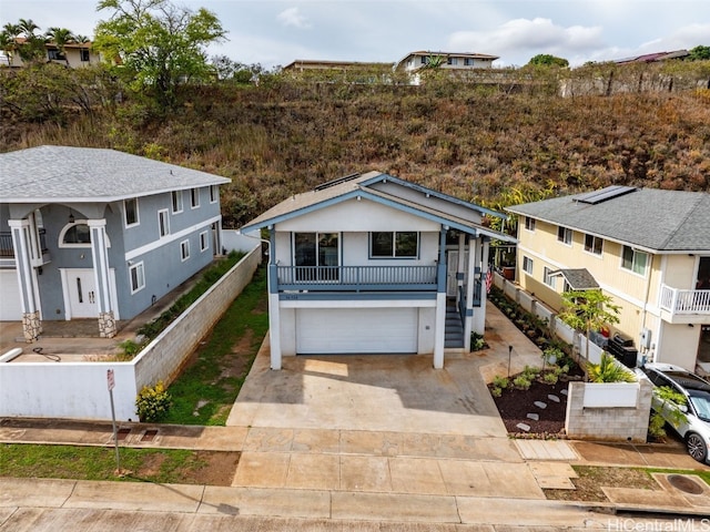 view of front facade featuring a garage