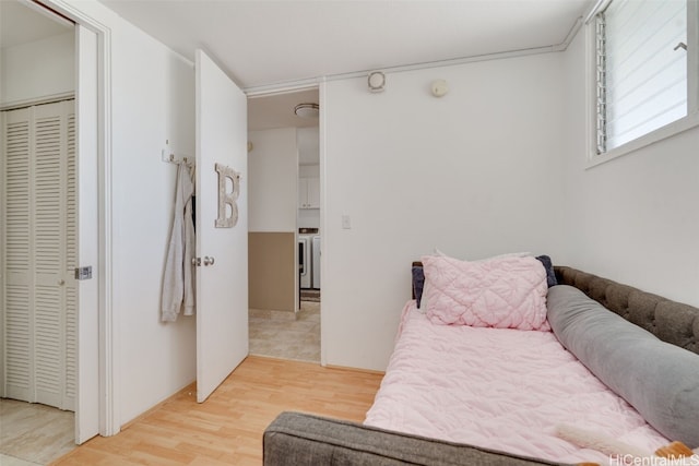 bedroom featuring light hardwood / wood-style floors