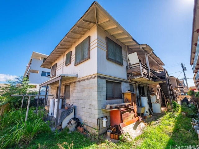 view of rear view of house