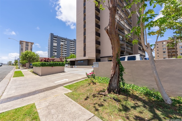 775 Kinalau Pl Unit 1907, Honolulu, HI 96813 - view of apartment building / complex