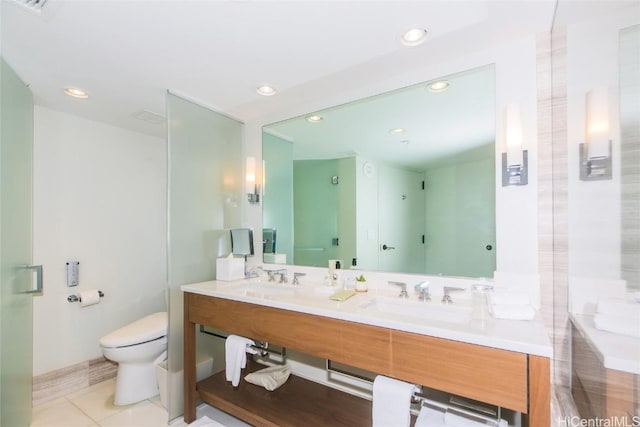 2139 Kuhio Ave Unit 1810, Honolulu, HI 96815 - bathroom with double vanity, toilet, recessed lighting, and tile patterned floors