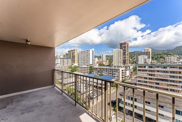 1415 Liholiho St Unit 909, Honolulu, HI 96822 - balcony with a city view