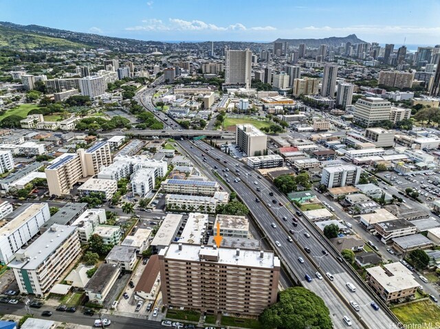 1415 Liholiho St Unit 909, Honolulu, HI 96822 - view of property location featuring a main thoroughfare and nearby urban area