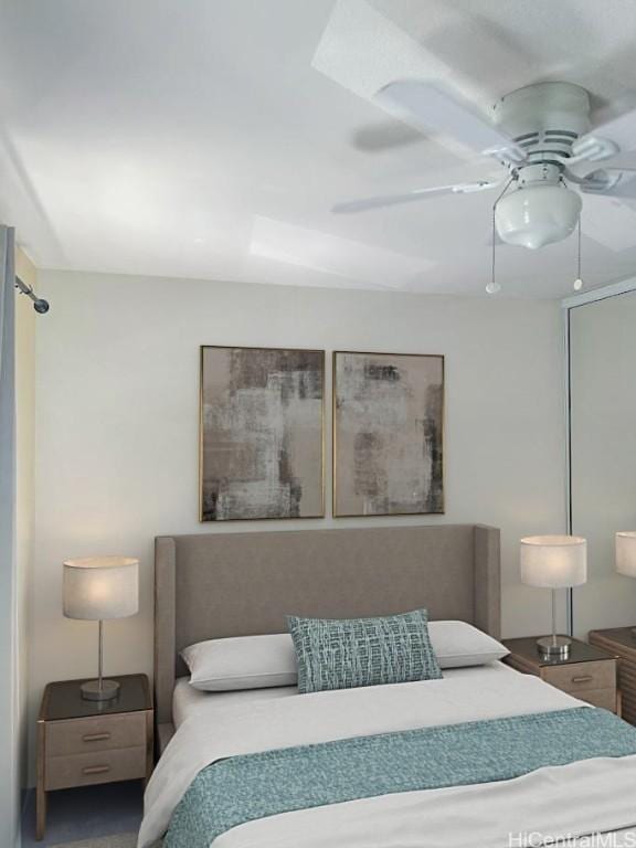 bedroom featuring ceiling fan