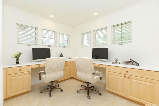 91-1137 Kai Kukuma St, Ewa Beach, HI 96706 - office space with built in study area and recessed lighting