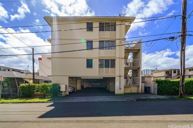 view of building exterior