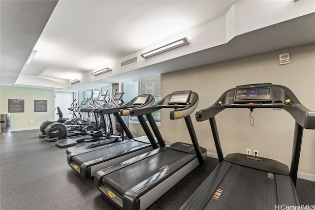 223 Saratoga Rd Unit 1506, Honolulu, HI 96815 - view of exercise room