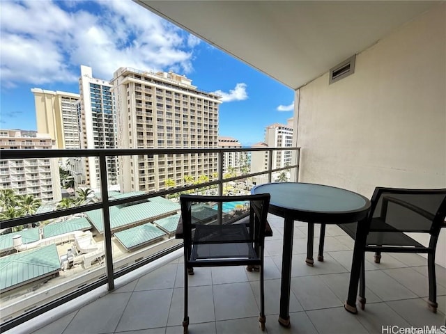 223 Saratoga Rd Unit 1506, Honolulu, HI 96815 - view of balcony