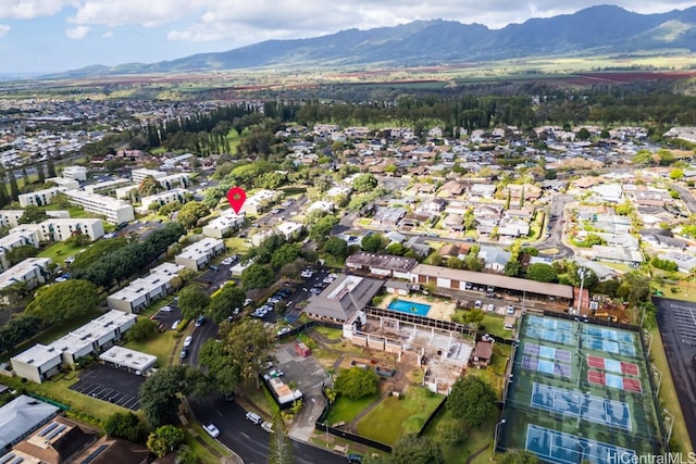 bird's eye view featuring a mountain view